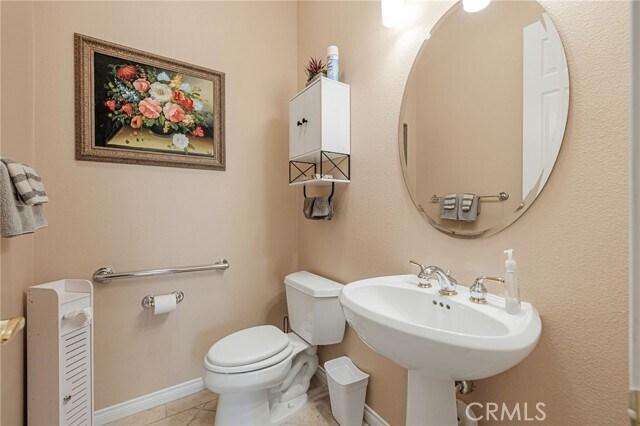 Building Photo - 78652 Alliance Way
