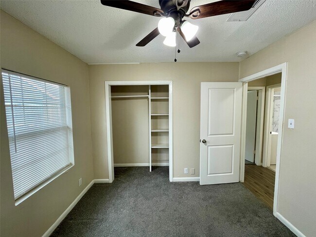 Building Photo - 6144 Doulton Dr