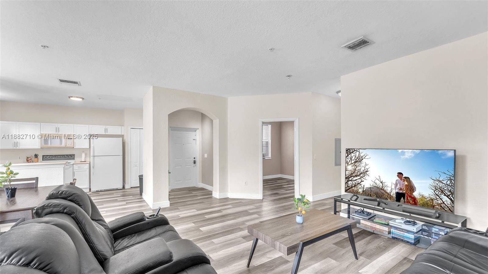 Building Photo - 4465 SW 160th Ave