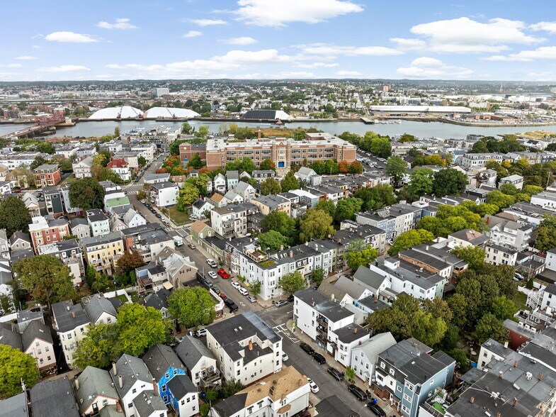 Building Photo - 110 Trenton St