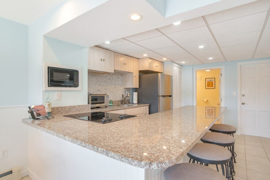 Building Photo - 89 Sunset Cir