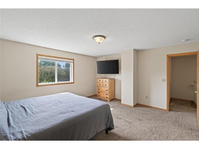 Building Photo - 8983 Sawgrass Glen N