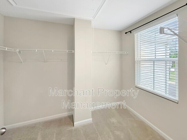 Building Photo - 177 Sarnesfield Wy