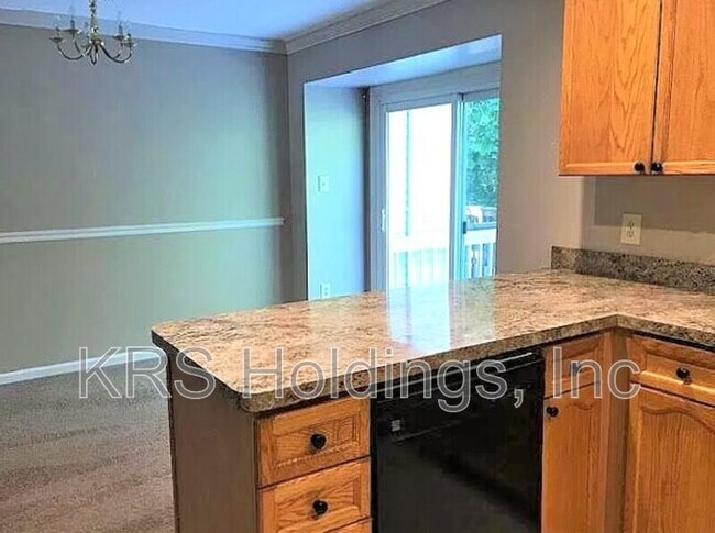 Building Photo - 604 Backridge Ct