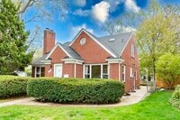 Building Photo - 1616 Morton Ave
