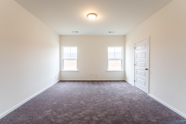 Building Photo - 117 Emma Grace Ln