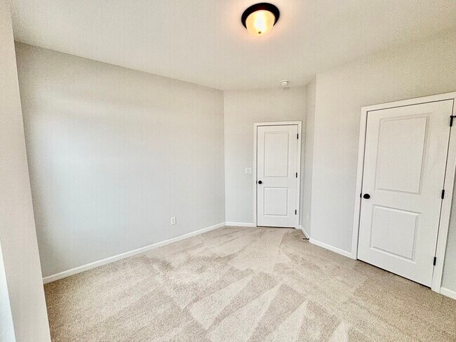 Building Photo - 1465 Creekside Cir NW