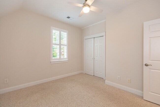 Building Photo - 3376 Baldwin Ln