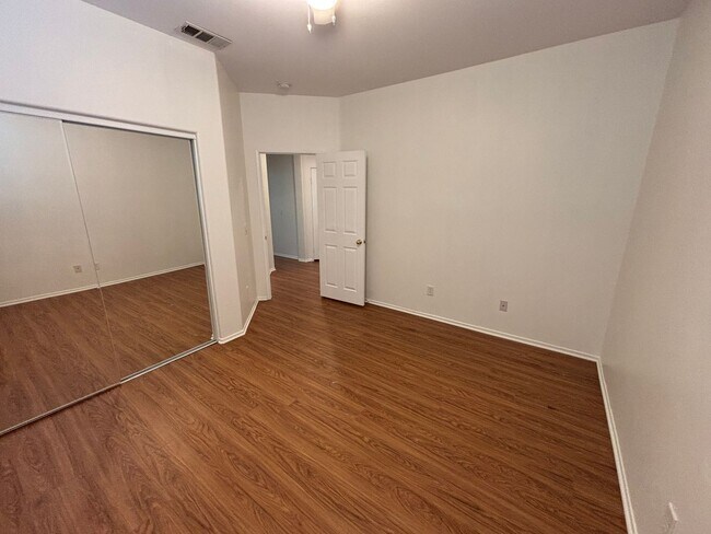 Building Photo - 3716 Vitrina Ln