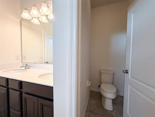 Building Photo - 908 Glazebrook Lp