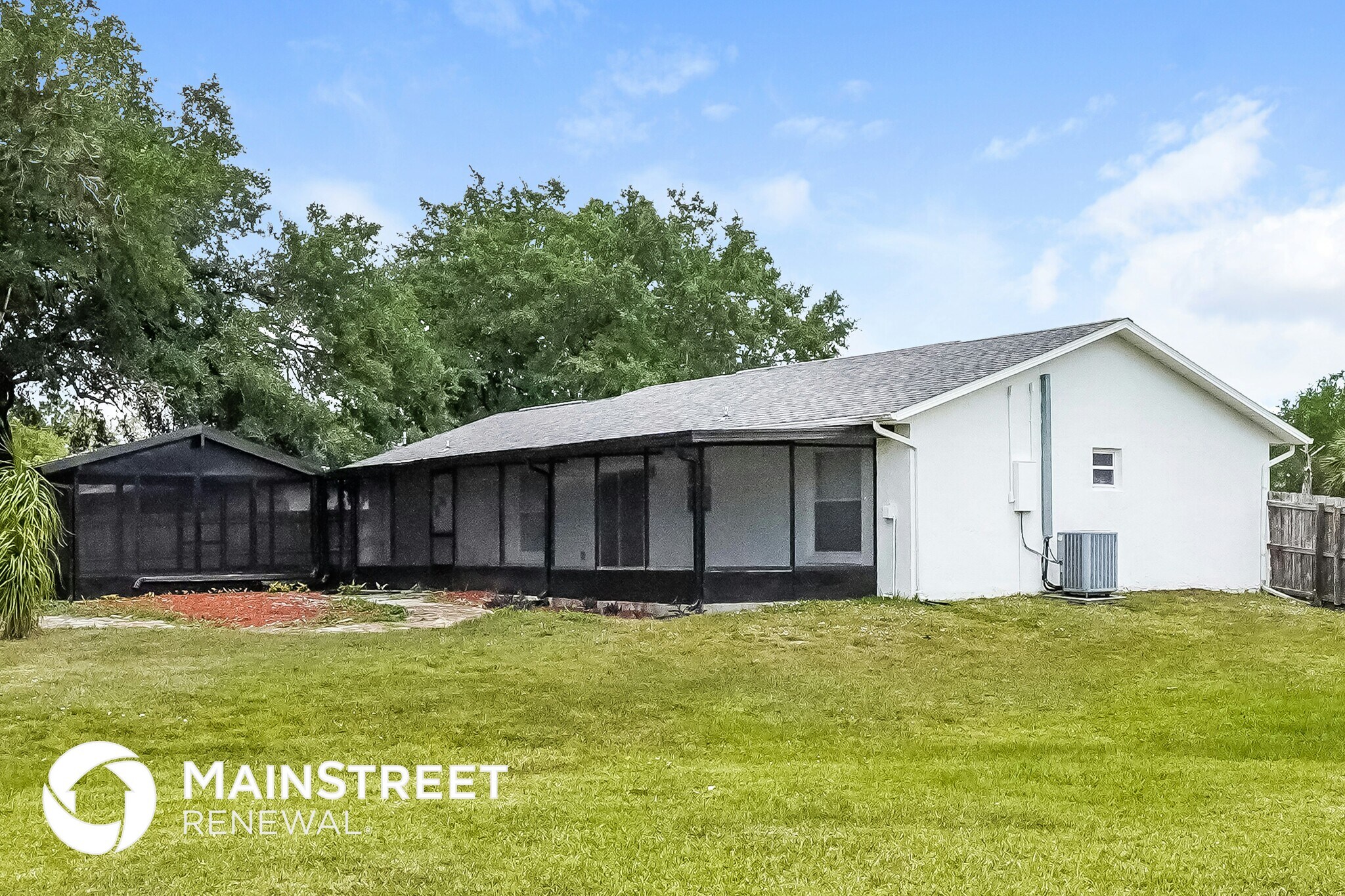 Building Photo - 548 Winer Ave SW