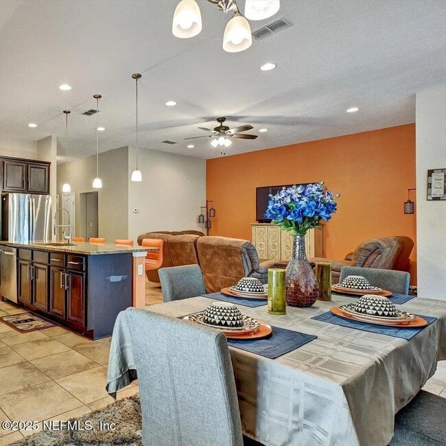 Building Photo - 8306 Pepper Lake Ct