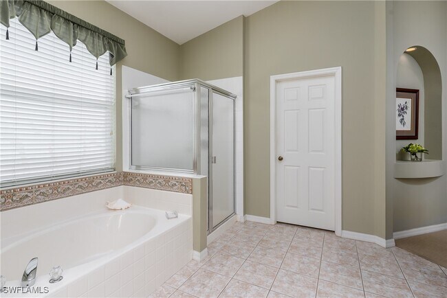 Building Photo - 23432 Olde Meadowbrook Cir
