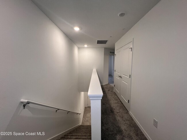 Building Photo - 5129 Inspire Ln