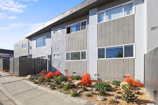 Building Photo - 8777 Cadillac Ave.