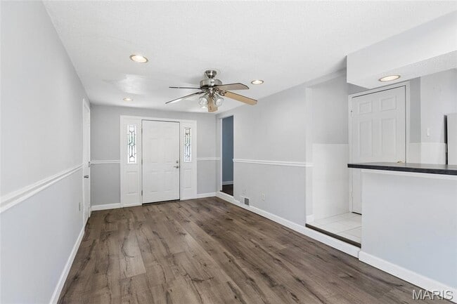 Building Photo - 9427 Atwood Dr