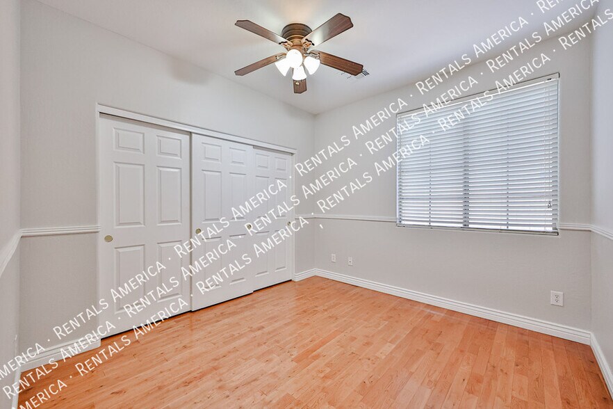 Building Photo - 9710 S 45th Ave