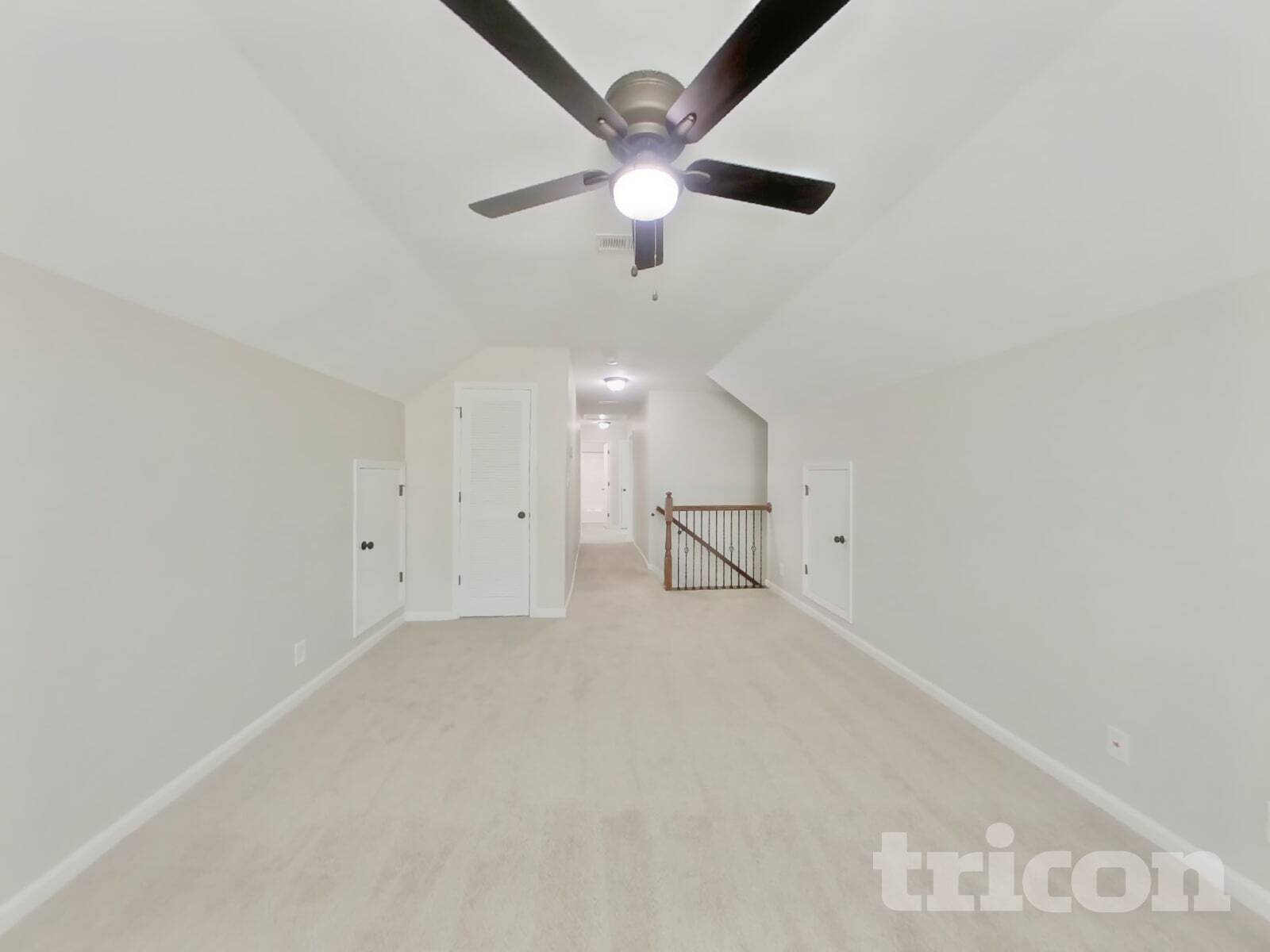 Building Photo - 1073 Castlerock Dr