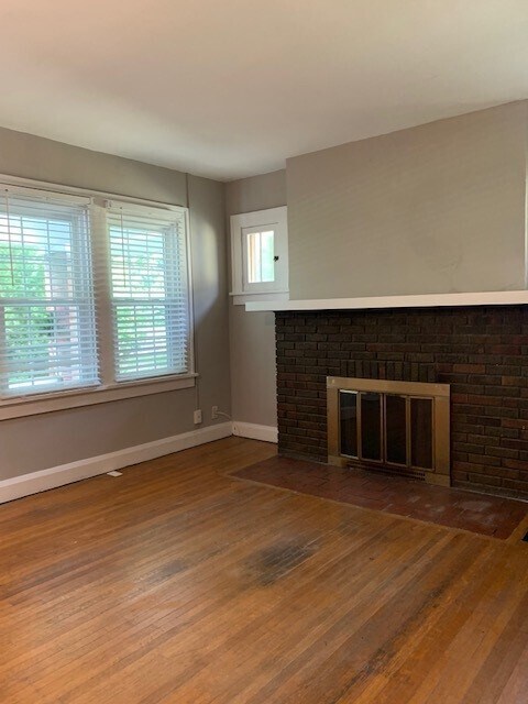 Building Photo - 744 Berkley Rd