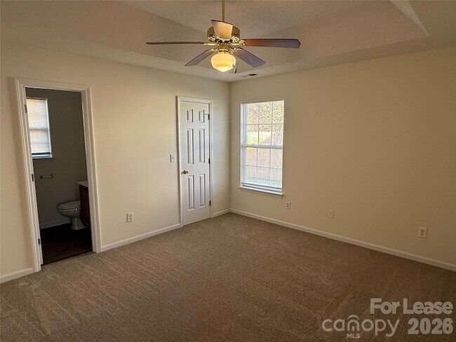 Building Photo - 12631 Cumberland Crest Dr