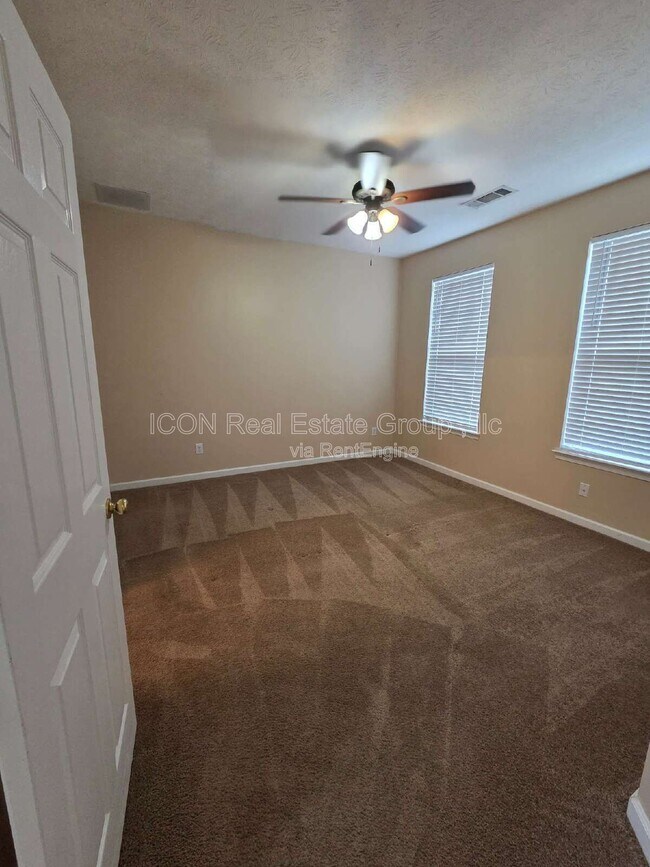 Building Photo - 78 Timber Ridge Dr
