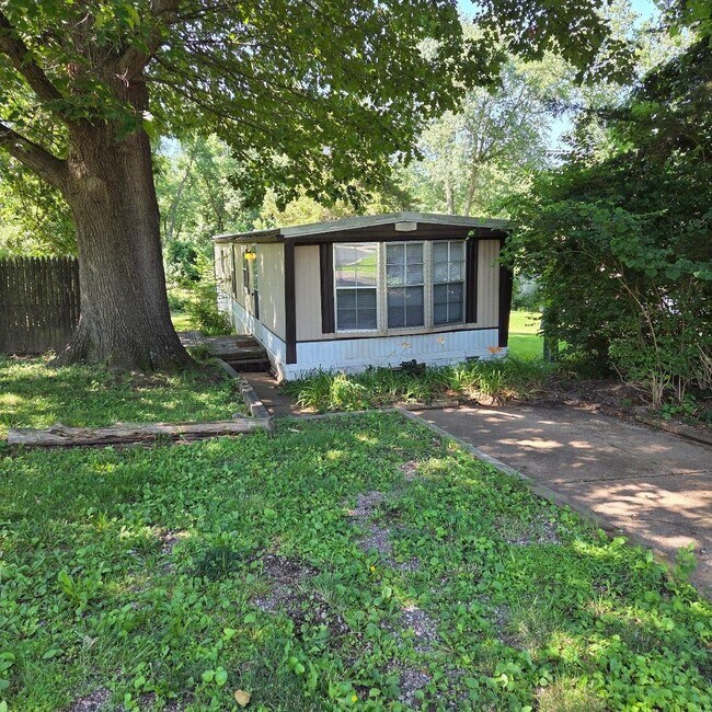 Building Photo - 134 Coil Rd