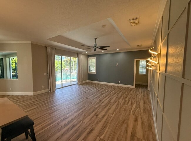 Building Photo - 6331 Yellow Wood Pl