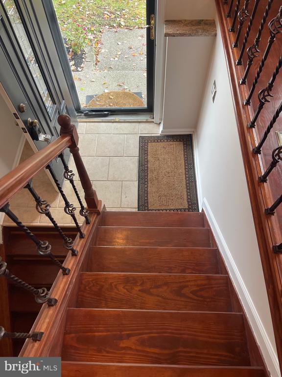 Building Photo - 2313 Westport Ln