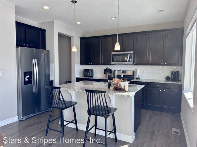 Building Photo - 3 br, 2.5 bath House - 7321 S Shady Grove Way