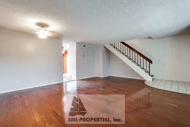Building Photo - 10793 Onyx Ct