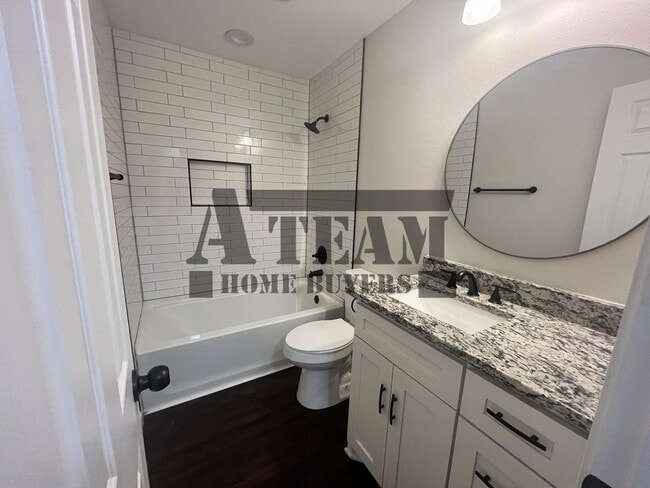 Building Photo - Fully Remodeled 2 Bedroom 2 Bath in Gun Ba...