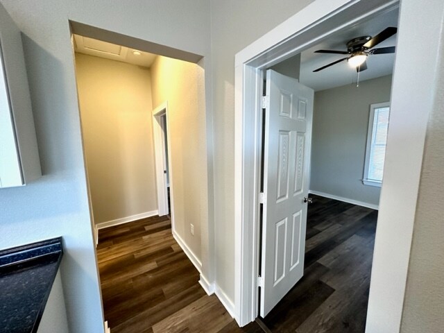 Building Photo - 1827 Proctor Ave