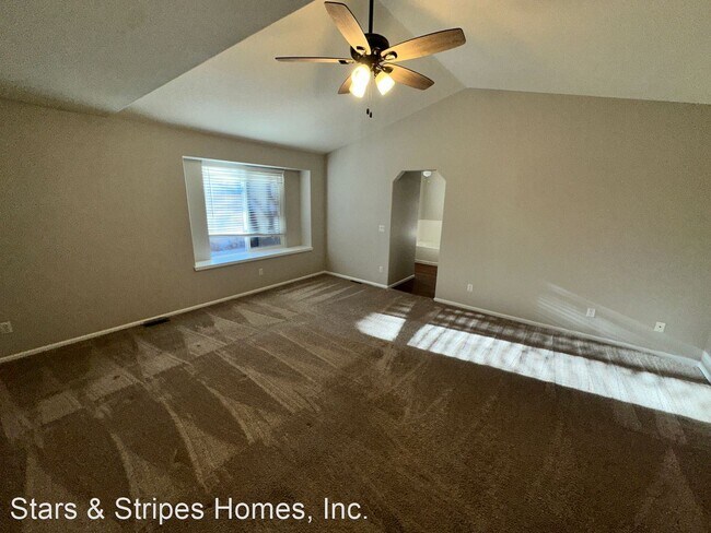 Building Photo - 4 br, 2.5 bath House - 19014 E. Prentice C...