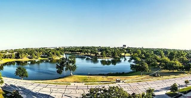 Building Photo - 832 Blaylock Dr