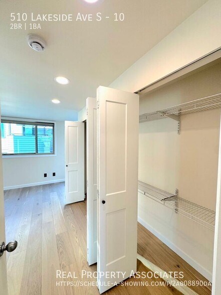 Building Photo - 510 Lakeside Ave S