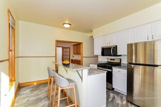 Building Photo - 440-442 4th Street NE