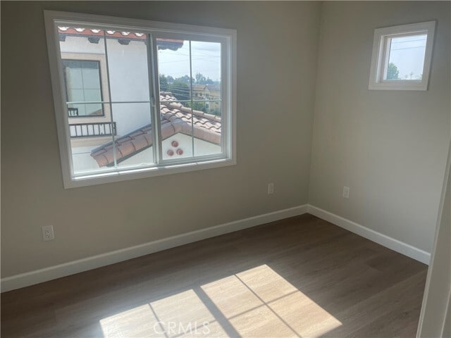 Building Photo - 425 W Duarte Rd