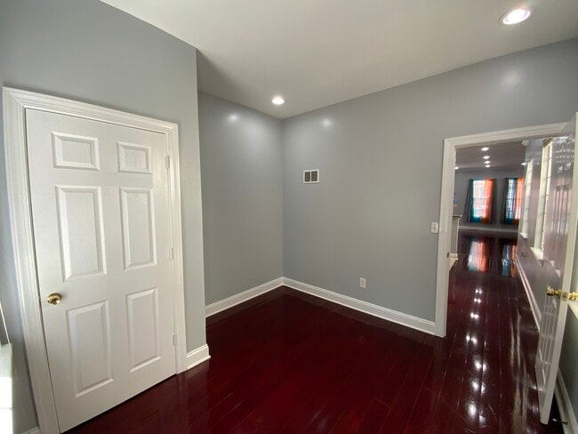 Building Photo - 2207 N 18th St