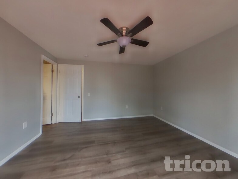 Building Photo - 4385 Rock Ct