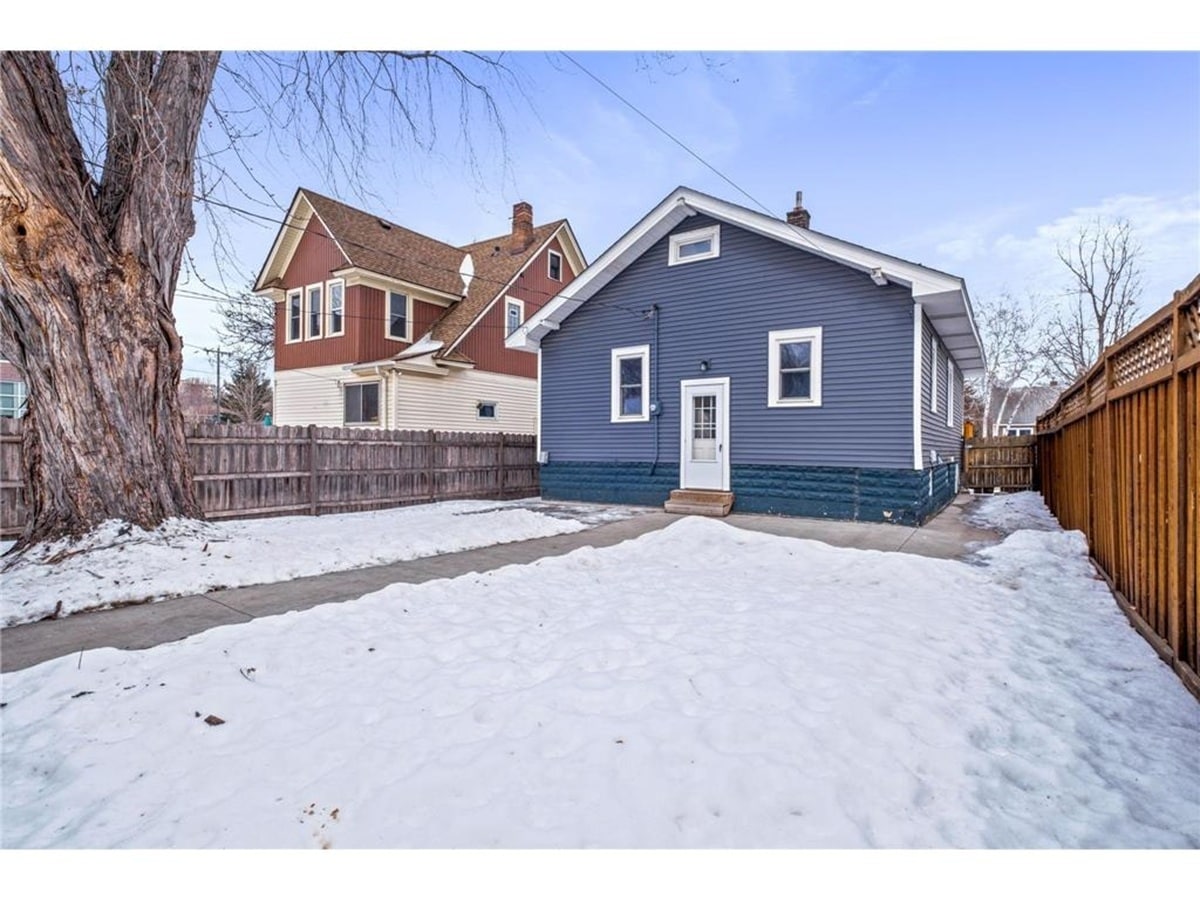 Building Photo - 972 Watson Ave