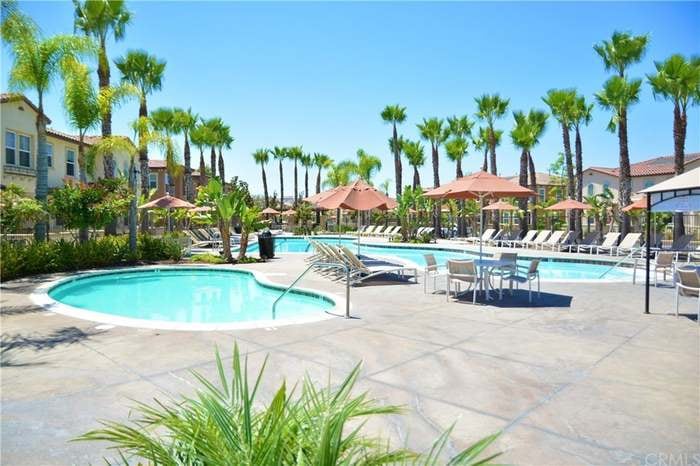 Building Photo - 5062 Decatur Dr