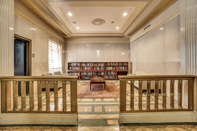 Building Photo - 4 Beacon Way