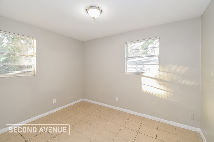 Building Photo - 4508 Tango Ln W