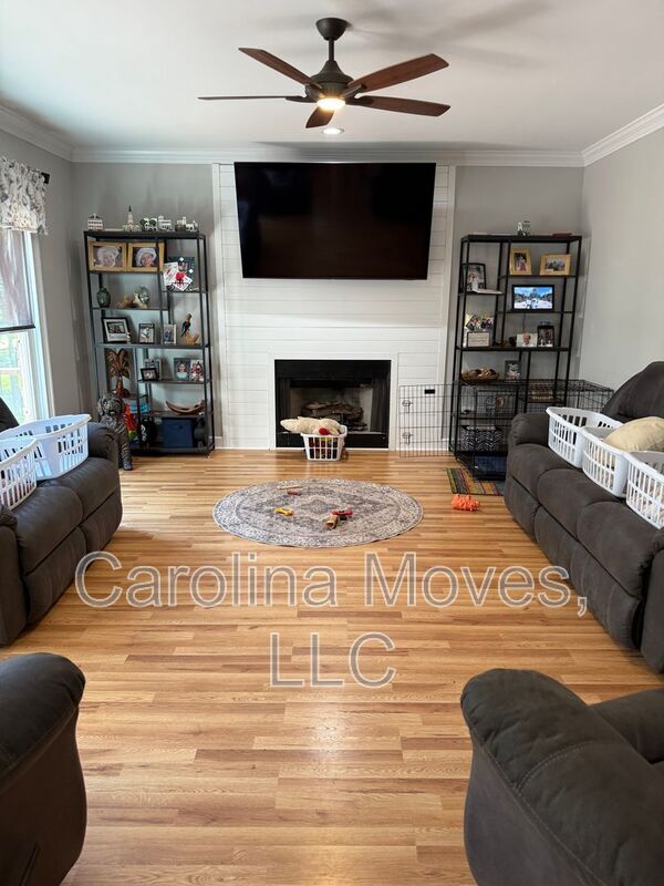 Building Photo - 113 Tupelo Dr
