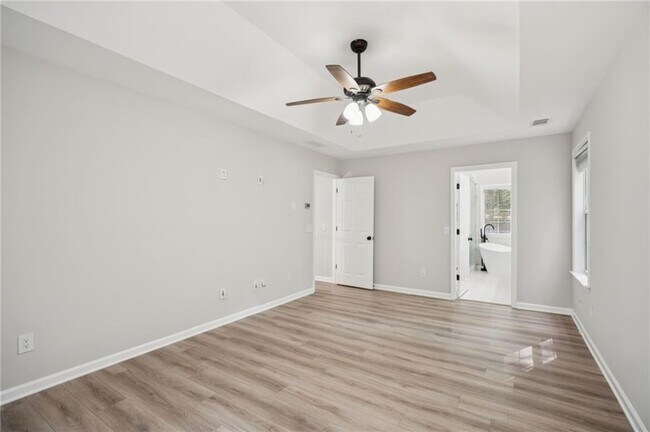 Building Photo - 165 Sable Pointe Dr