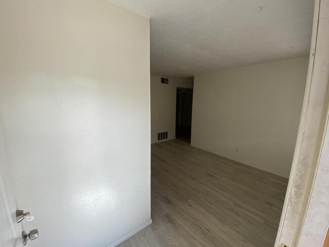 Building Photo - 13515 Copper Ave NE