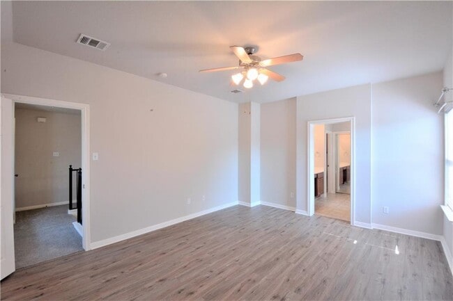 Building Photo - 8000 Tonkinese Dr