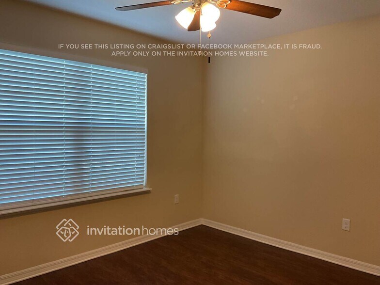 Building Photo - 9501 Little Rock St