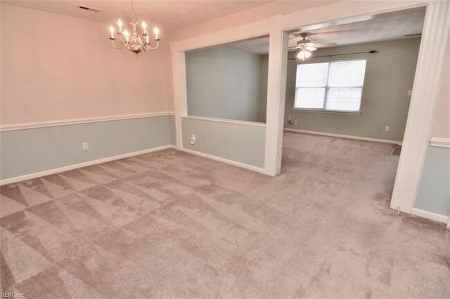 Building Photo - 145 Horse Run Dr