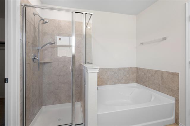 Building Photo - 1600 Waggoner Dr